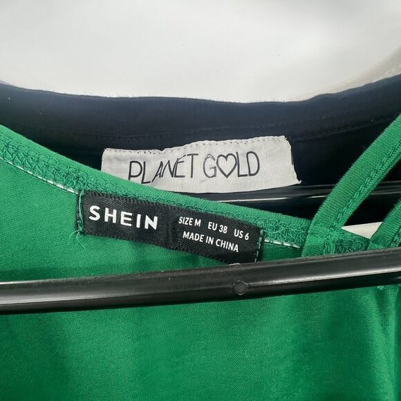 Lot of 4 Women's Size Medium T-Shirts and Tank Shein Old Navy - Picture 2 of 13